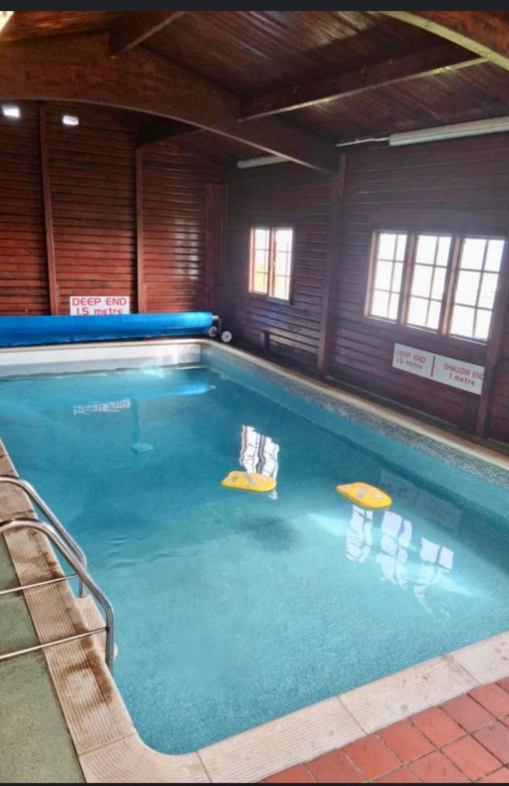 Bay 1 Hotel Kirkcolm ภายนอก รูปภาพ
